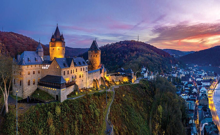 Altena Castle, Belgium